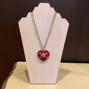 Betsey Johnson skull necklace